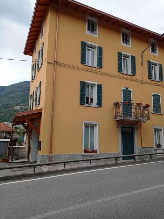 La Maison Di Gabriella E Alfredo Edolo Buitenkant foto